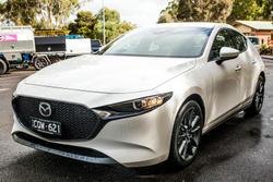 2023 Mazda 3 G20 Touring