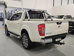 2020 Nissan Navara ST-X