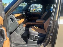 2023 Land Rover Defender 110 D300 X