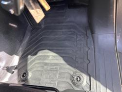 2025 Toyota HiLux SR