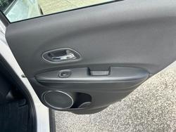 2017 Honda HR-V VTi-S