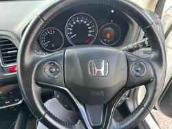 2017 Honda HR-V VTi-S