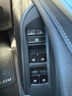 2023 LDV D90 Executive