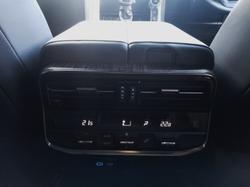 2023 Toyota LandCruiser VX