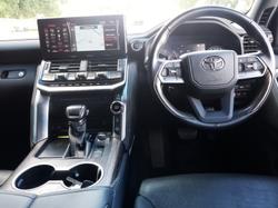 2023 Toyota LandCruiser VX
