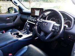 2023 Toyota LandCruiser VX