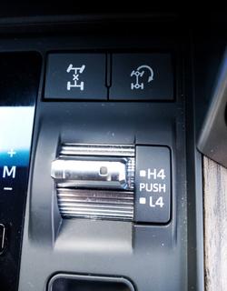 2023 Toyota LandCruiser VX