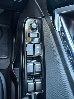 2024 Isuzu MU-X LS-U