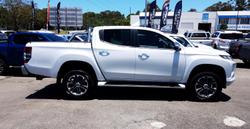 2022 Mitsubishi Triton GLS