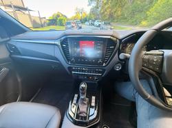 2025 Isuzu D-MAX X-TERRAIN