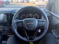 2025 Isuzu D-MAX X-RIDER