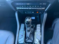 2025 Isuzu MU-X LS-T