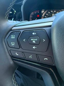 2025 Isuzu MU-X LS-T