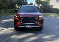 2025 Isuzu MU-X LS-T