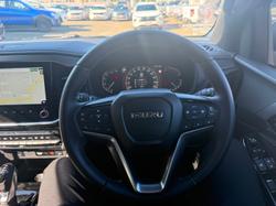 2025 Isuzu MU-X X-TERRAIN