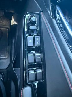 2025 Isuzu MU-X X-TERRAIN