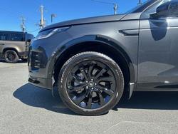 2025 Land Rover Discovery Sport P250 Dynamic SE