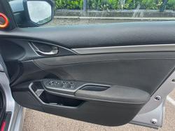 2019 Honda Civic VTi-S