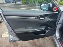 2019 Honda Civic VTi-S