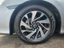 2019 Honda Civic VTi-S