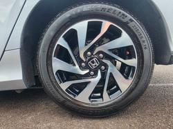 2019 Honda Civic VTi-S