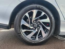 2019 Honda Civic VTi-S