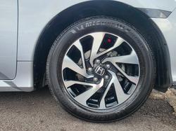 2019 Honda Civic VTi-S