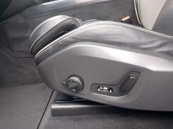 2021 Volvo XC60 B6 R-Design