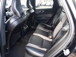 2021 Volvo XC60 B6 R-Design