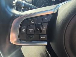 2015 Jaguar XE 25t R-Sport