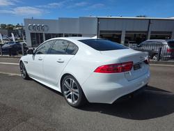 2015 Jaguar XE 25t R-Sport