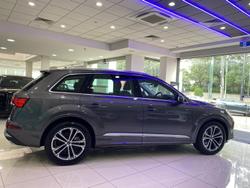 2024 Audi Q7 45 TDI