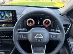 2025 Nissan T33 TI