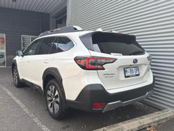 2025 Subaru Outback AWD Touring XT