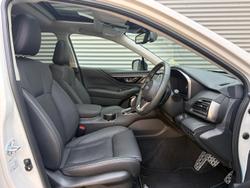 2025 Subaru Outback AWD Touring XT