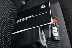 2023 Mitsubishi Outlander LS