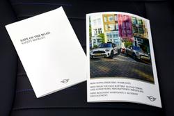 2025 MINI Cooper SE Favoured