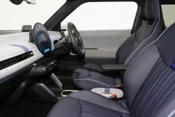 2025 MINI Cooper SE Favoured