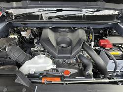 2026 Isuzu MU-X