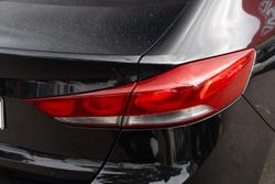 2017 Hyundai Elantra Active