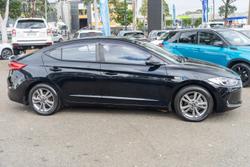 2017 Hyundai Elantra Active