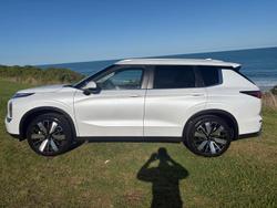 2025 Mitsubishi Outlander Aspire