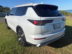 2025 Mitsubishi Outlander Aspire