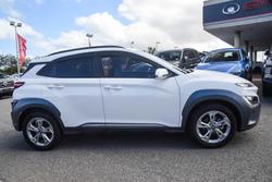 2022 Hyundai Kona Elite