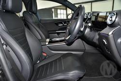 2025 Mercedes-Benz GLC-Class GLC300