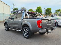 2020 Nissan Navara ST-X