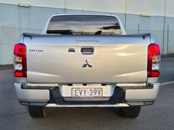2022 Mitsubishi Triton GLX-R