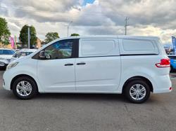 2021 LDV G10 +