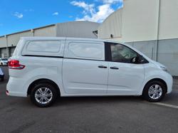 2021 LDV G10 +