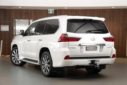 2015 Lexus LX 570